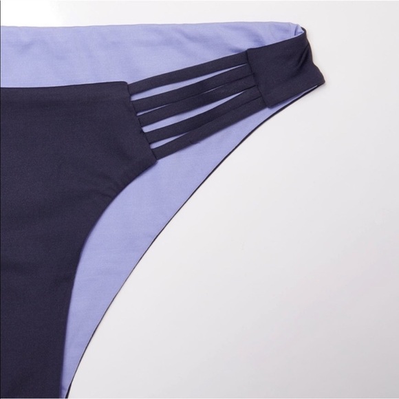 NWT Patagonia Reversible Seaglass Bay Swim Bottoms - Picture 3 of 9